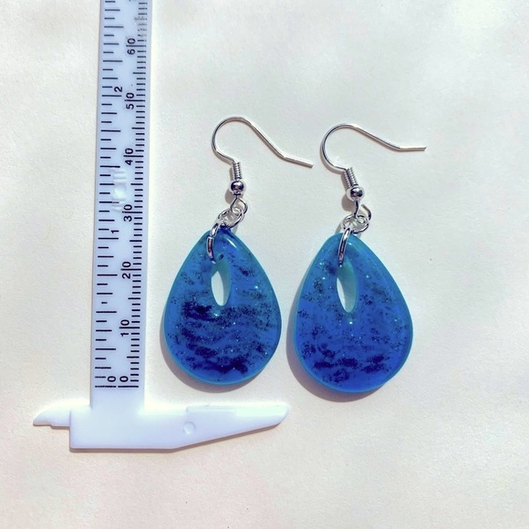 Glass Tear Drop Blue Earrings - Picture 3 of 5
